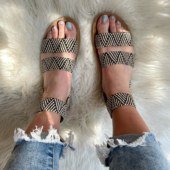 Aztec Tribal Woven Ankle Strap Sandals - Picture 6 of 16